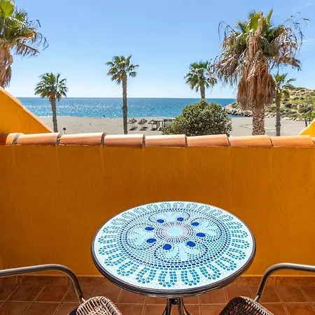 Sal Y Sol Apartment